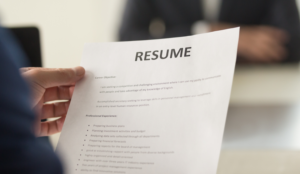 Building a Strong CV for Experienced Professionals