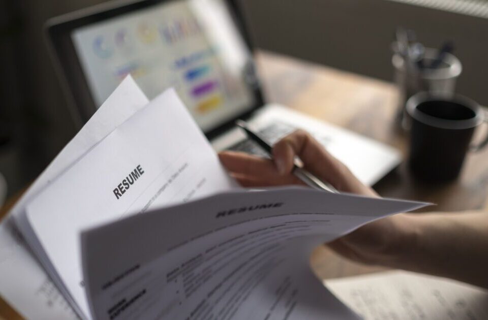 How Do I Tailor a Resume to a Job Description Effectively