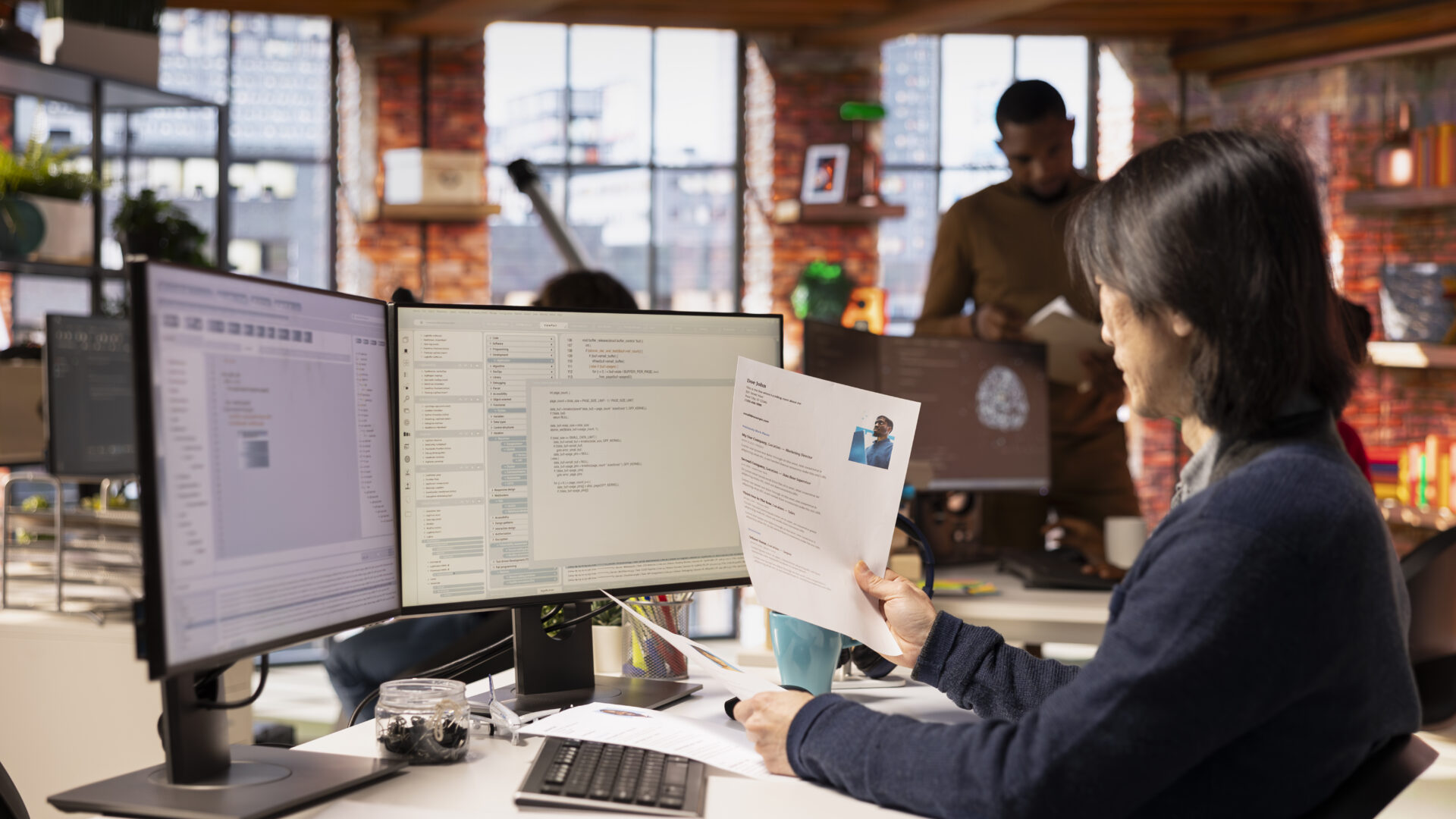 What Is the Best Website for Building a CV to Work in Dubai